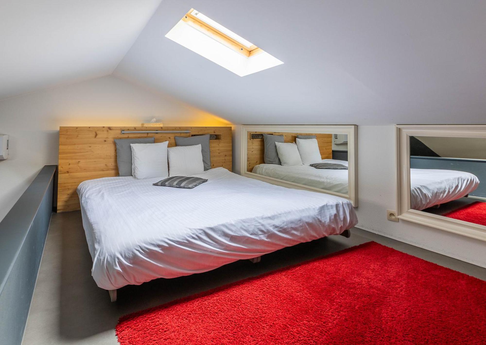 Le Lov'T - Suite Avec Jacuzzi Spontin Exteriér fotografie